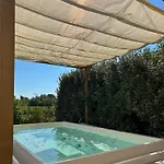 Chateau Bernon 15 Personnes - Piscine Et Villa