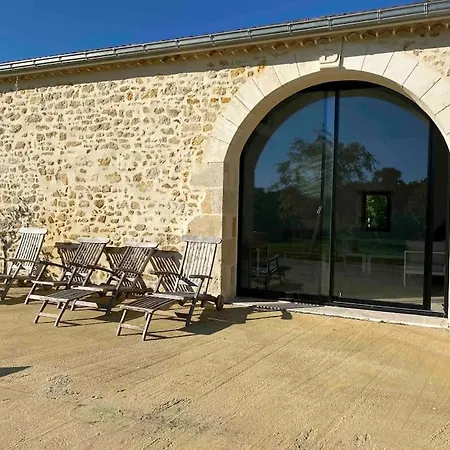 Chateau Bernon 15 Personnes - Piscine Et * Queyrac