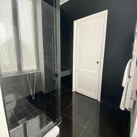 Villa Chateau Bernon 15 Personnes - Piscine Et Queyrac