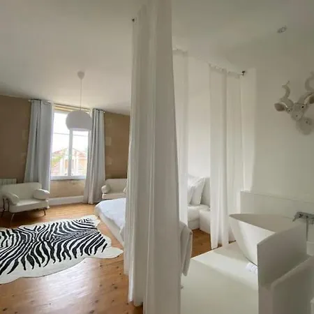 Villa Chateau Bernon 15 Personnes - Piscine Et