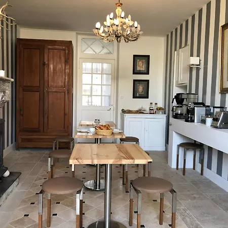 Chateau Bernon 15 Personnes - Piscine Et *