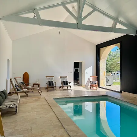 Villa Chateau Bernon 15 Personnes - Piscine Et *