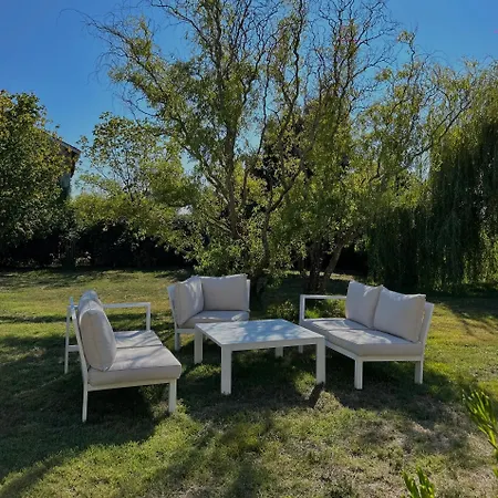 Chateau Bernon 15 Personnes - Piscine Et Queyrac